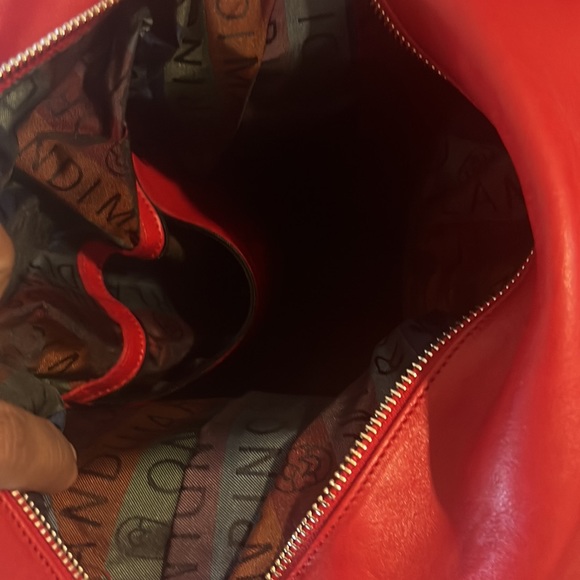 Beautiful red Leather Bag Made in Italy - Picture 7 of 11